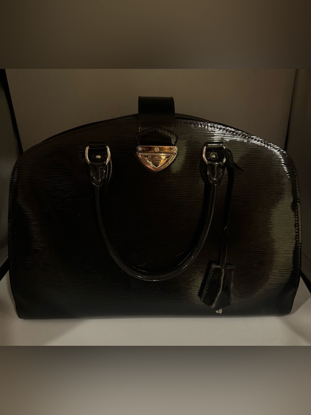 Louis Vuitton Black Patent Epi Leather Pont-Neuf with Silver Tone Hardware